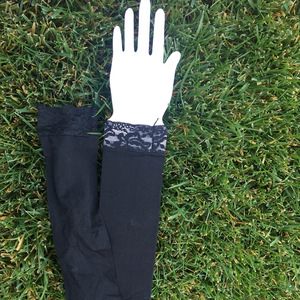 NWT black sexy laced arm sleeves